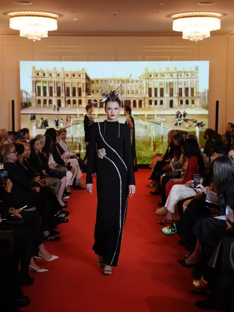 Prezentare Cătălin Botezatu Paris Fashion Week 2024 (23)