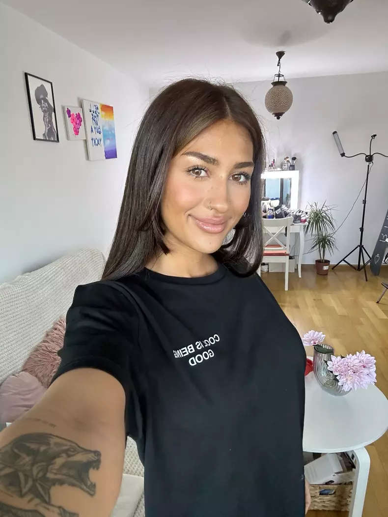 yasmin awad acasa