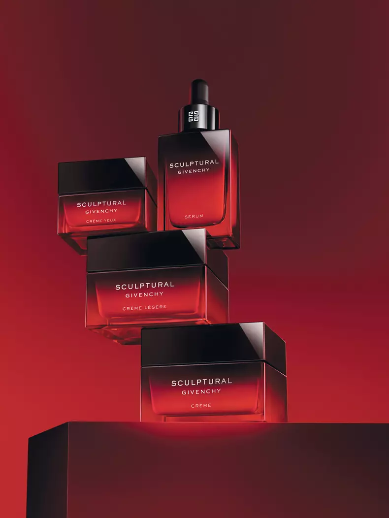 Noua gamă Givenchy Sculptural