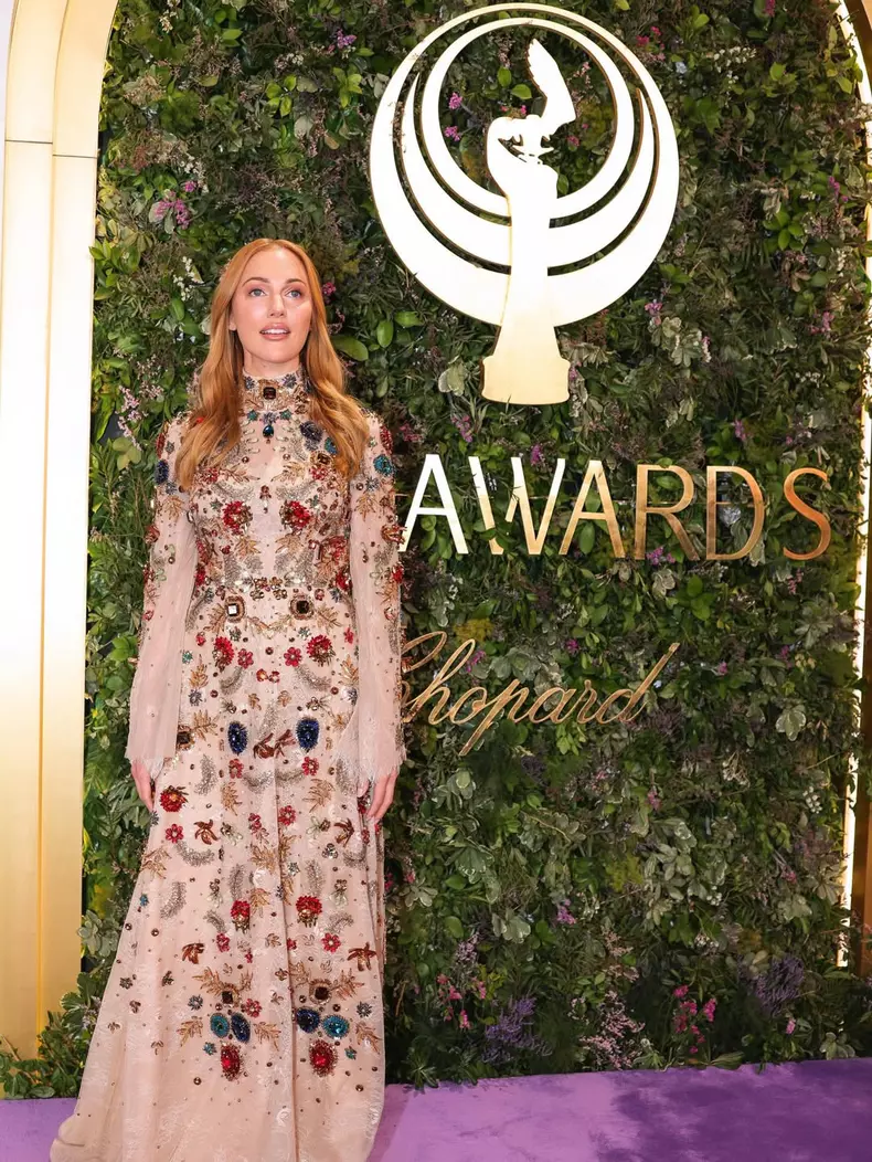 Meryem Uzerli la Premiile Joy Riad (7)