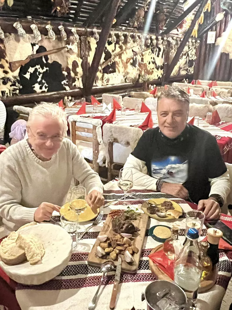 427876571_7005063732903762_5718085675912240990_n