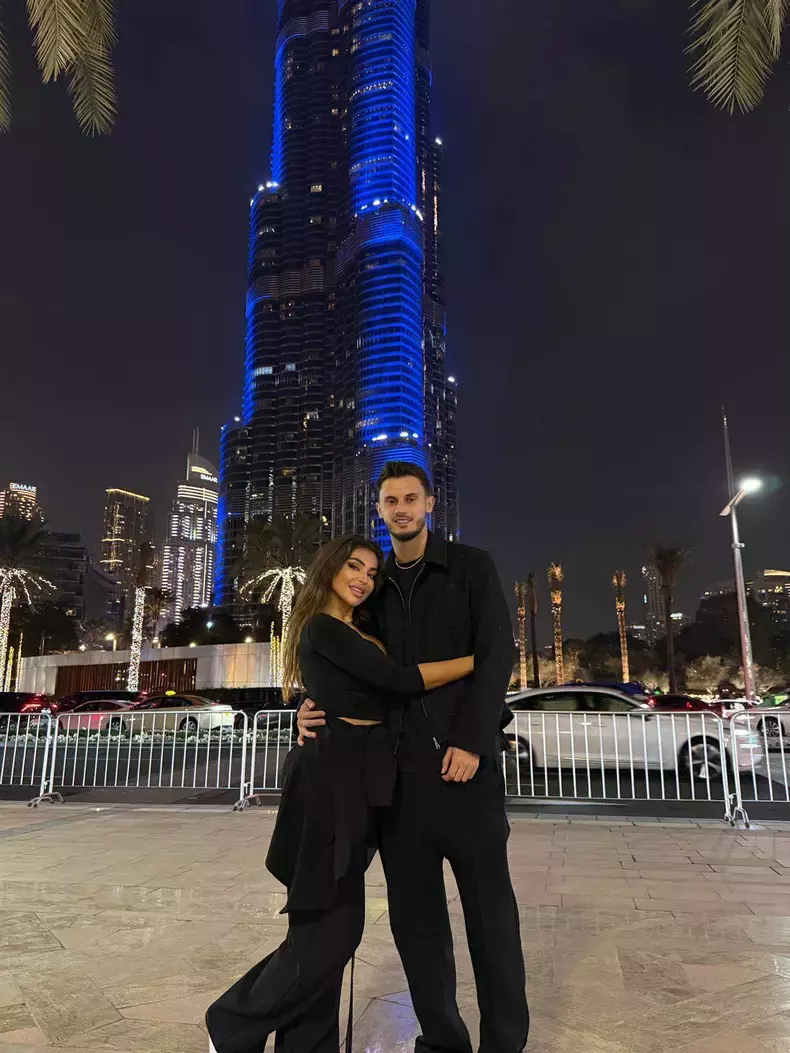 Elena Ionescu si Alex Enache 12
