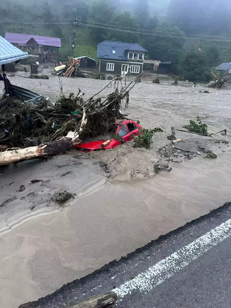 inundatii-suceava-foto-isu-2