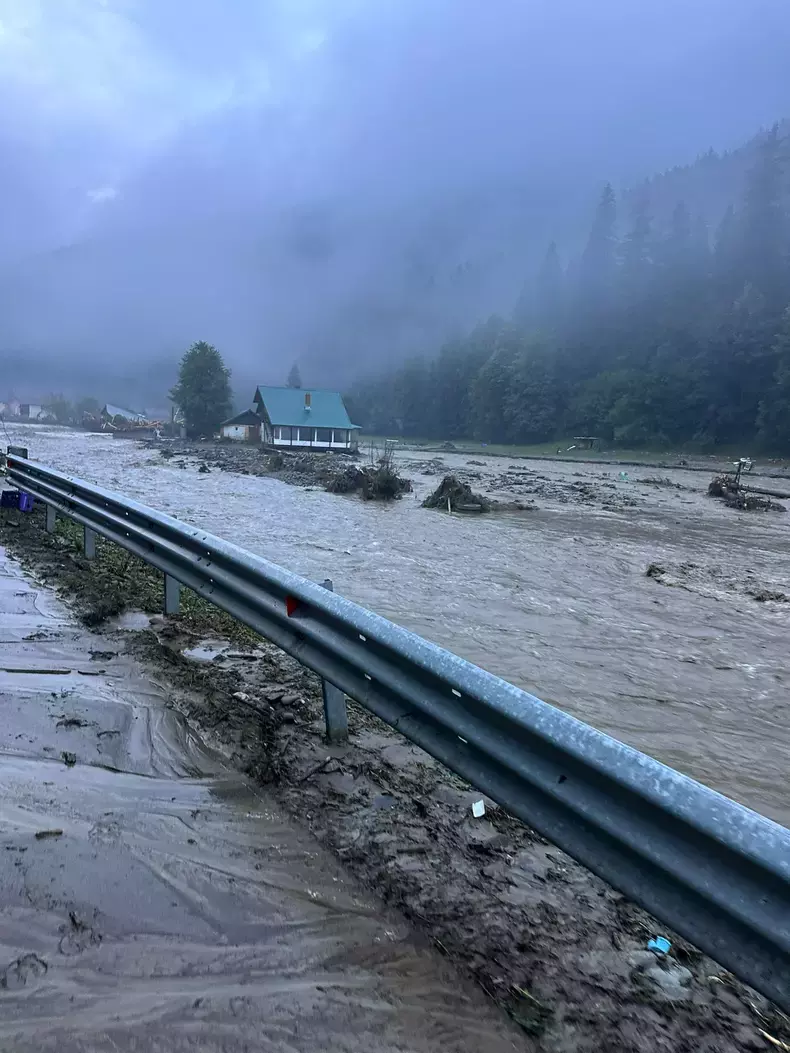 inundatii-suceava-foto-isu-8