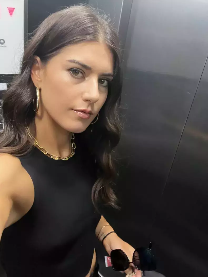 sorana-cirstea-selfie