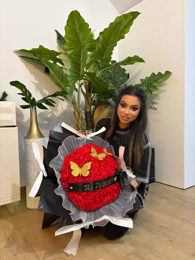 adriana-simionescu-buchet-de-flori