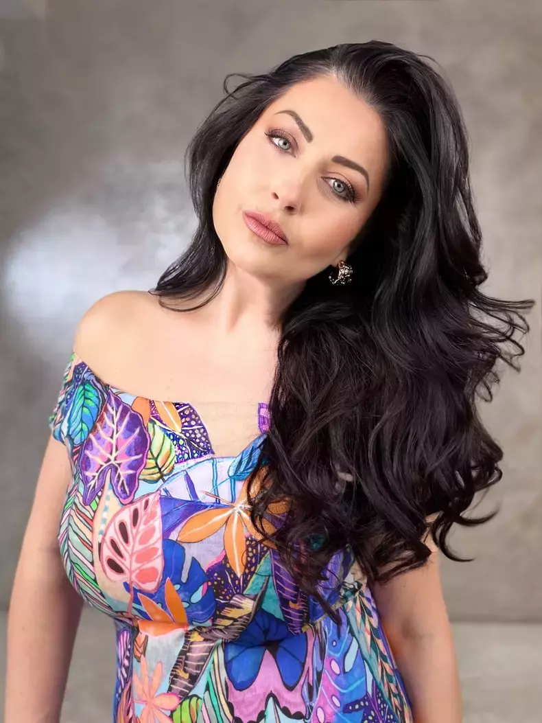 gabriela-cristea-20