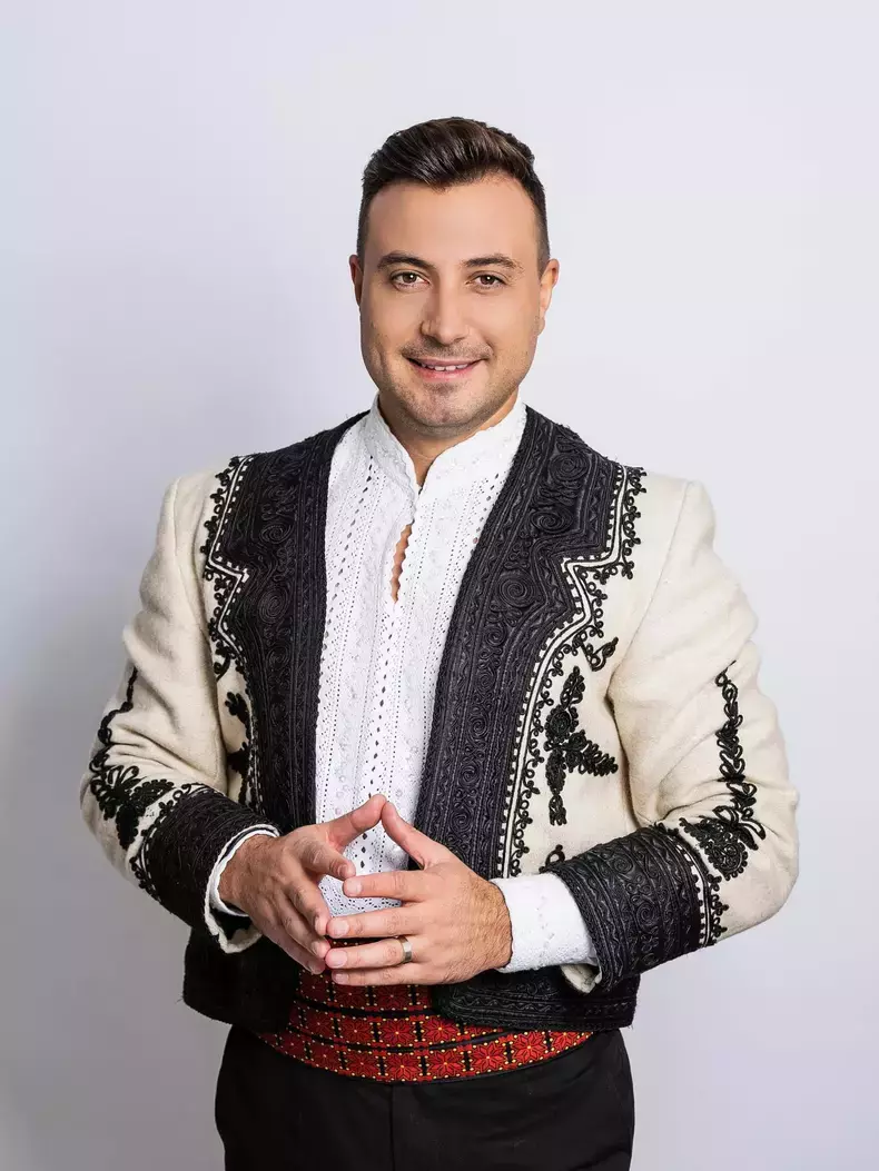 valentin-sanfira-2