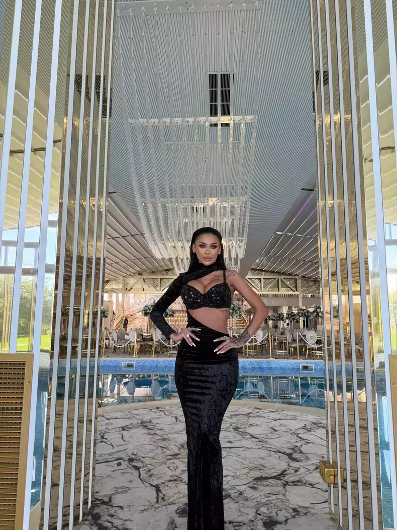 cristina-pucean3