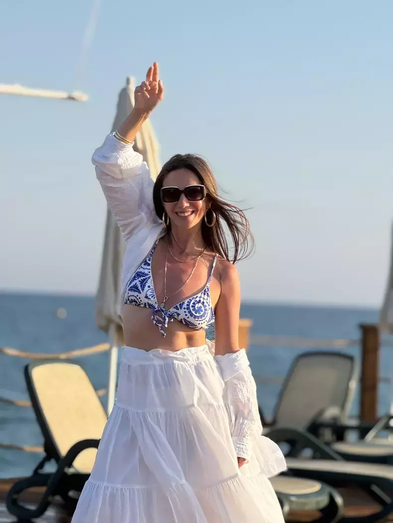 adela-popescu-in-vacanta