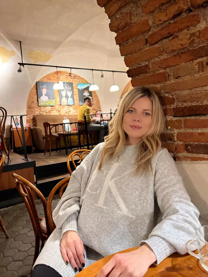 roxana-hulpe-3