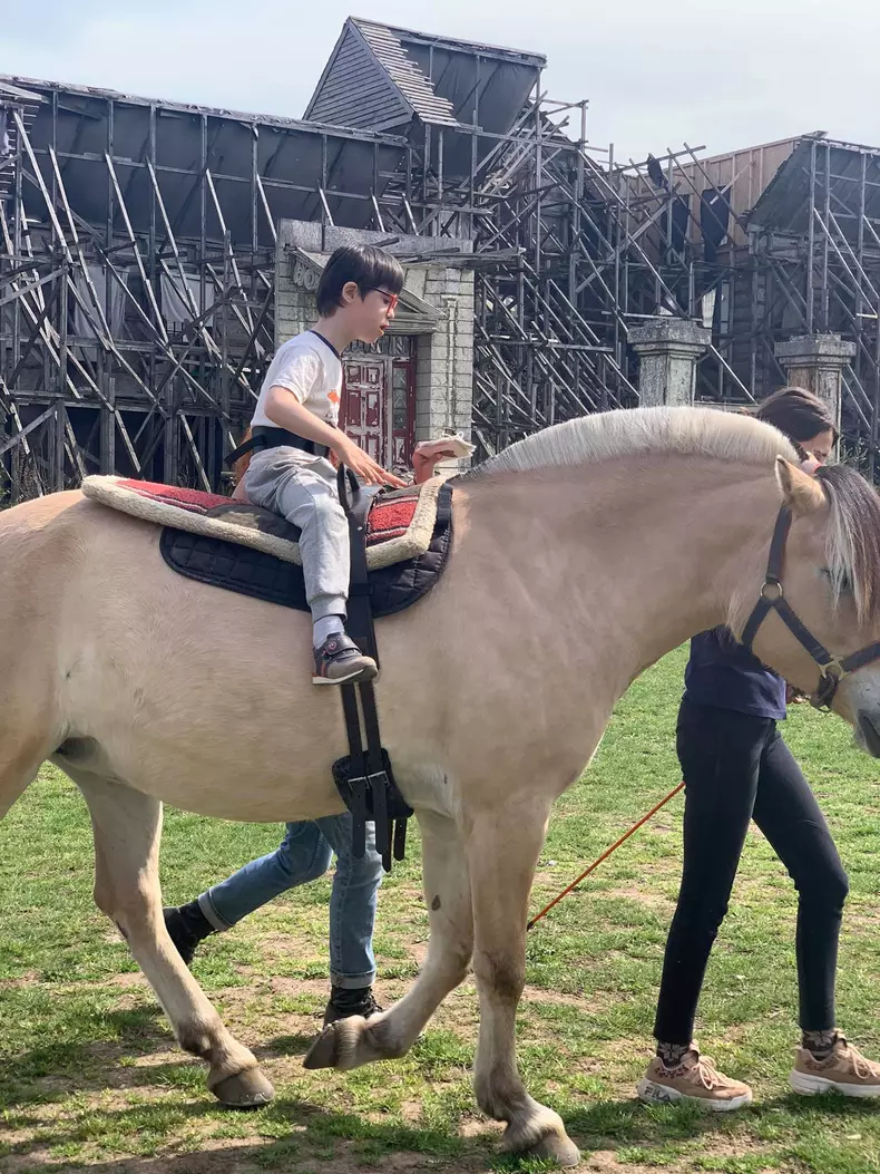 Cristina Bălan, mândră de gemenii ei (2)