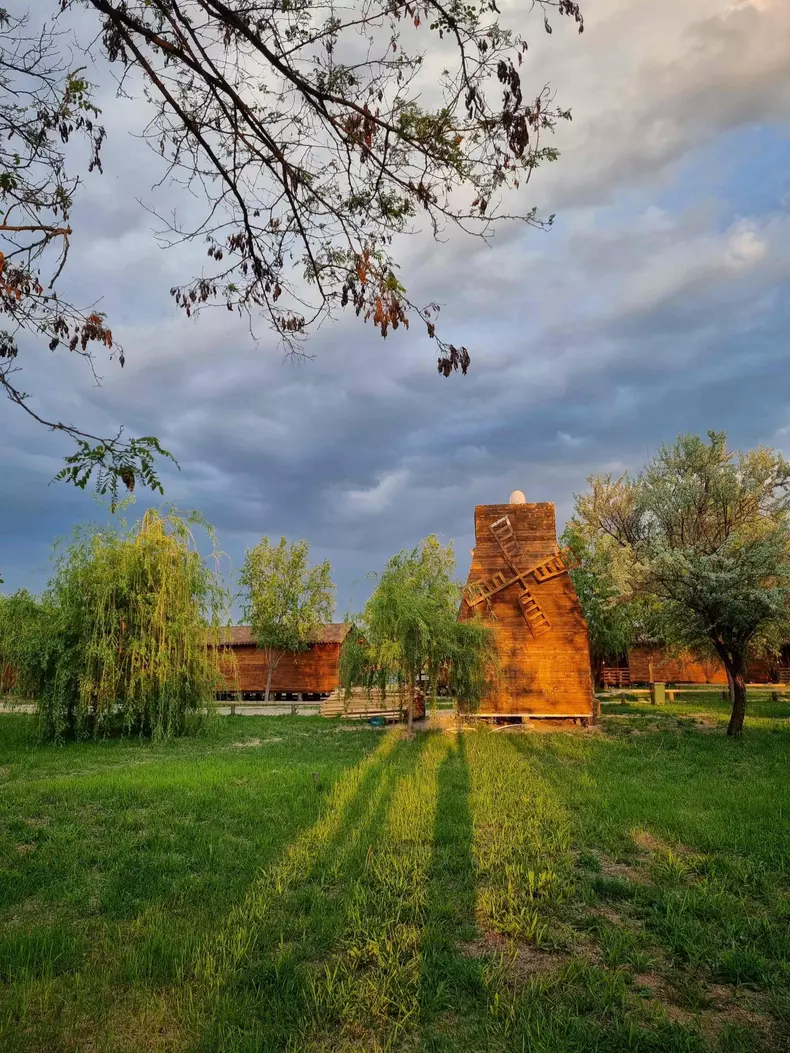 ROventura, 2 iulie 2022. Călătorie în Delta Siretului