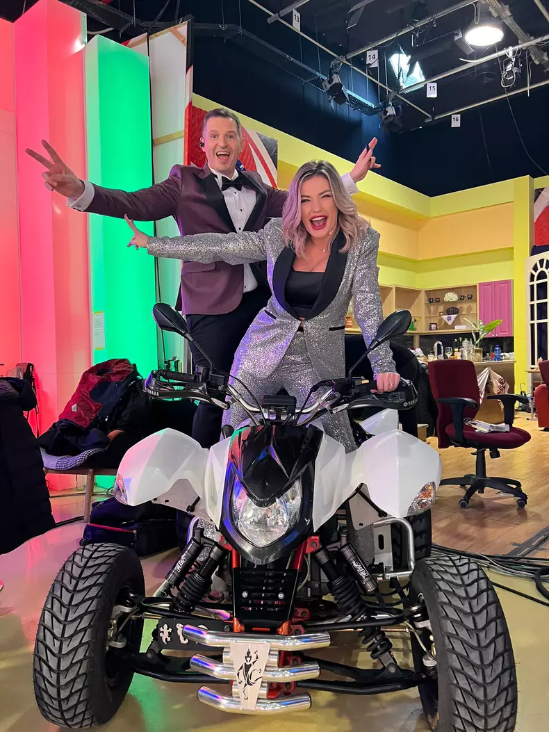 totu-i-fain-la-prima-tv-2