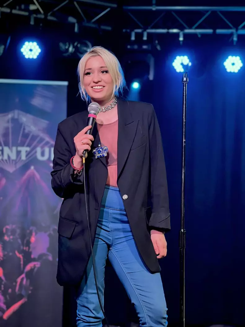 anisia-gafton-sariti-de-pe-fix-8