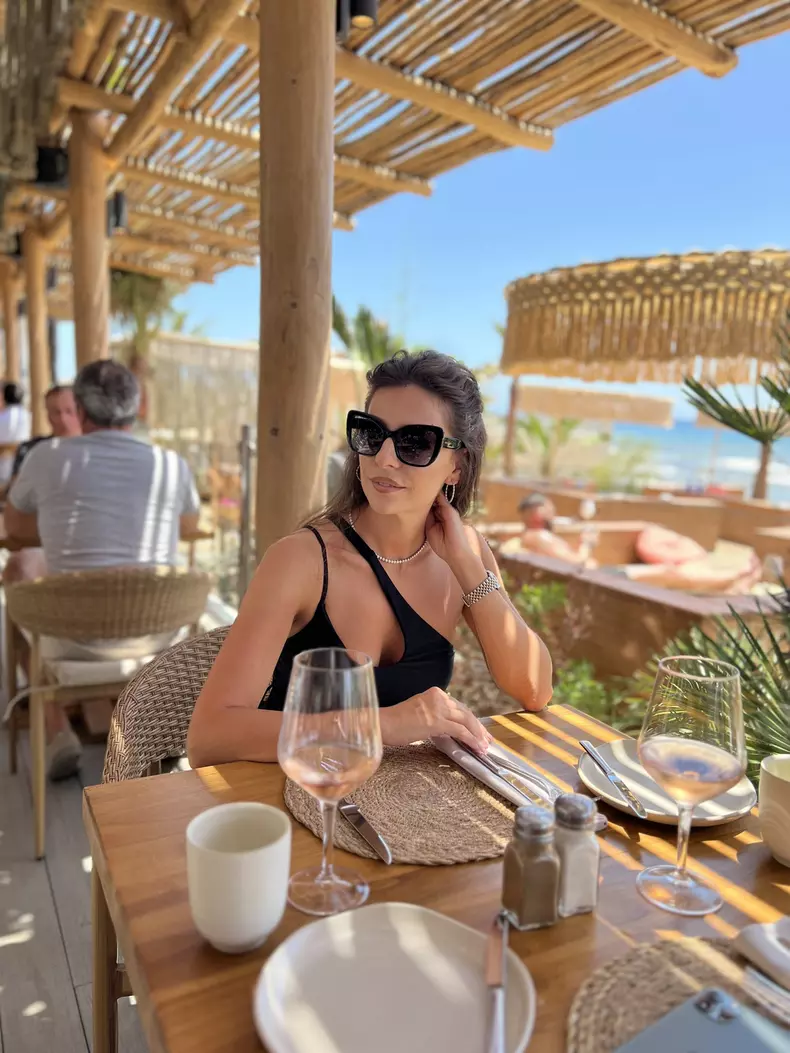 simona taranu preturi