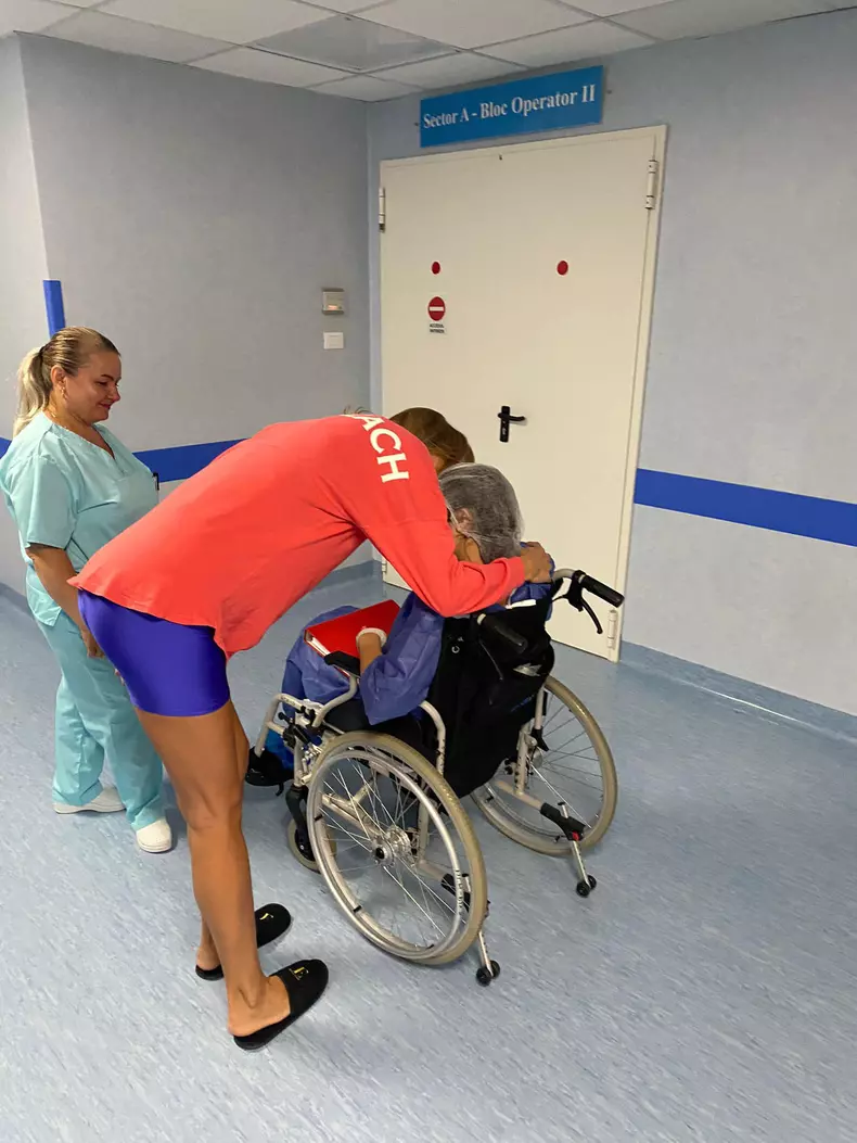 ana in spital