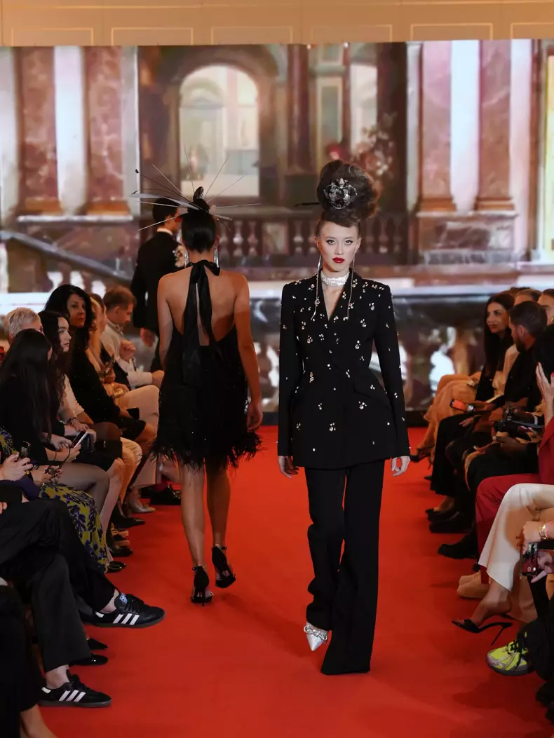 Prezentare Cătălin Botezatu Paris Fashion Week 2024 (31)