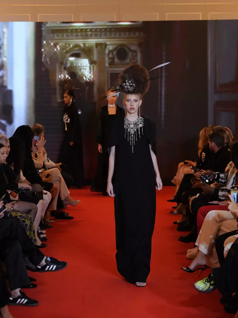 Prezentare Cătălin Botezatu Paris Fashion Week 2024 (36)