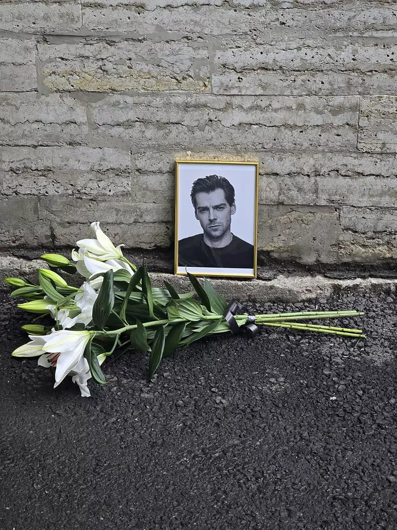 Russian ballet star dies in a balcony fall