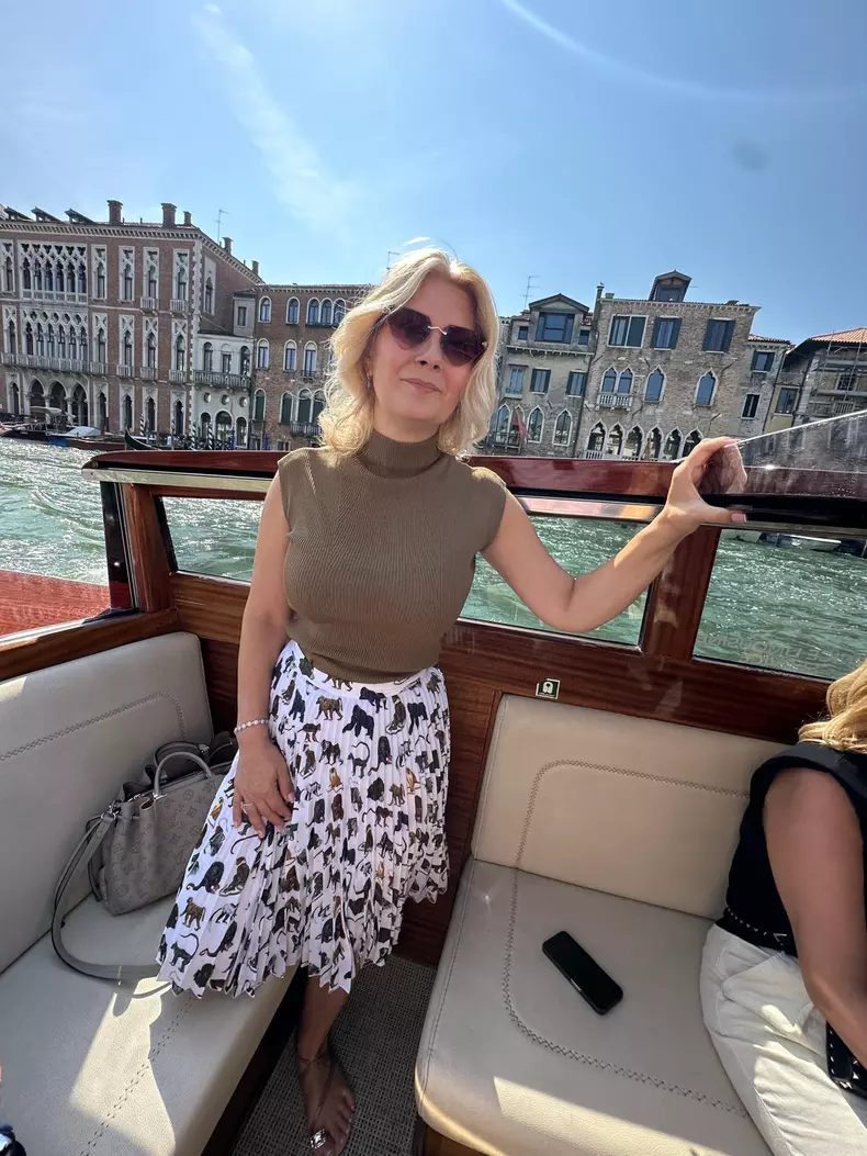 alessandra stoicescu in vacanta