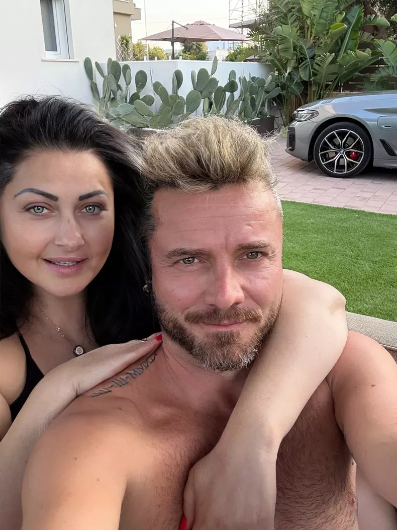 Gabriela Cristea și Tavi Clonda în vacanță în Itali (1)