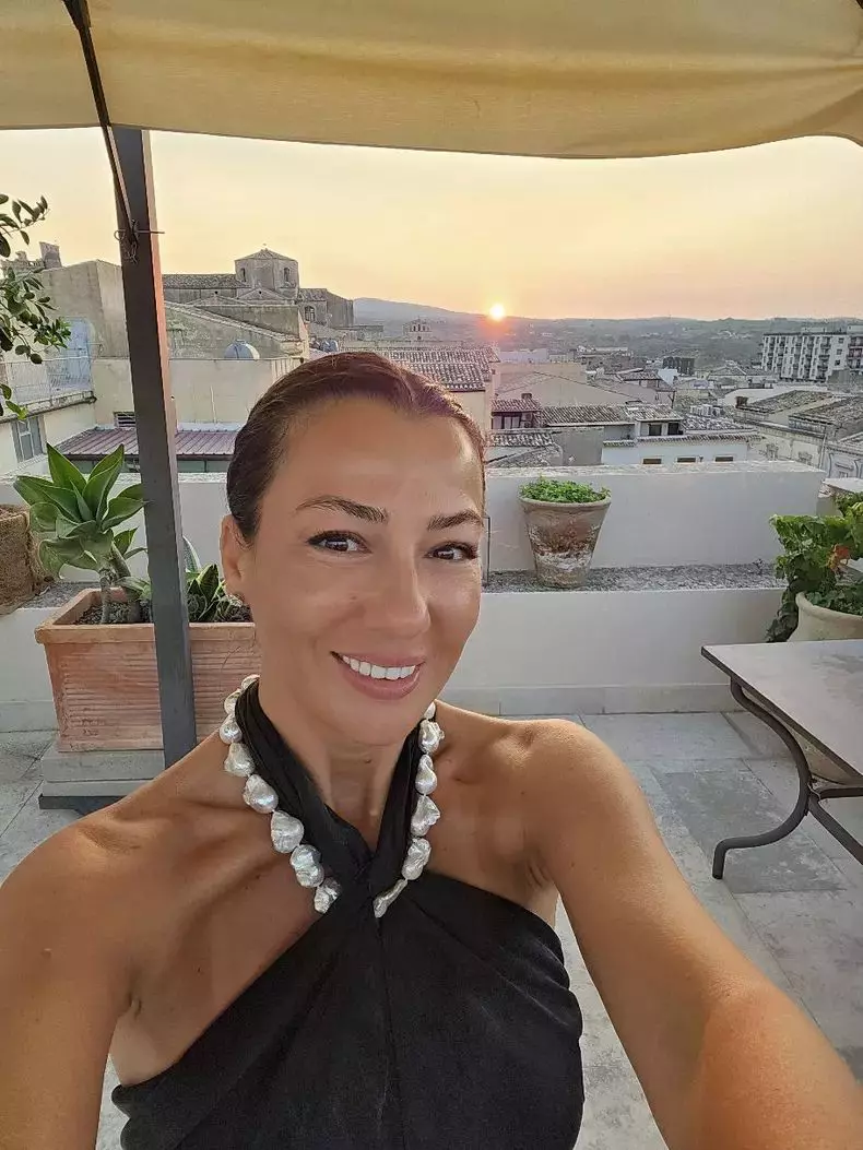 mirela bucovinean 1