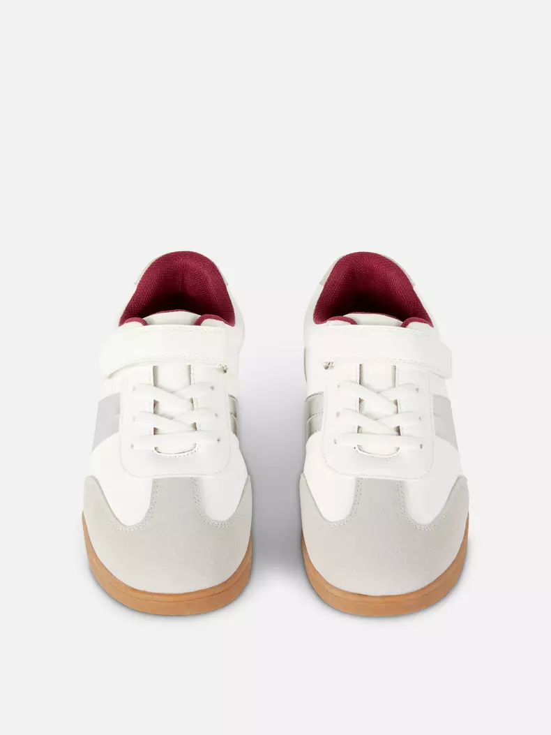 PRIMARK Chunky Gum Lowtop Silver £14, €16, �19, 415CZK, 70PLN, 6000HUF, 80RON (2)