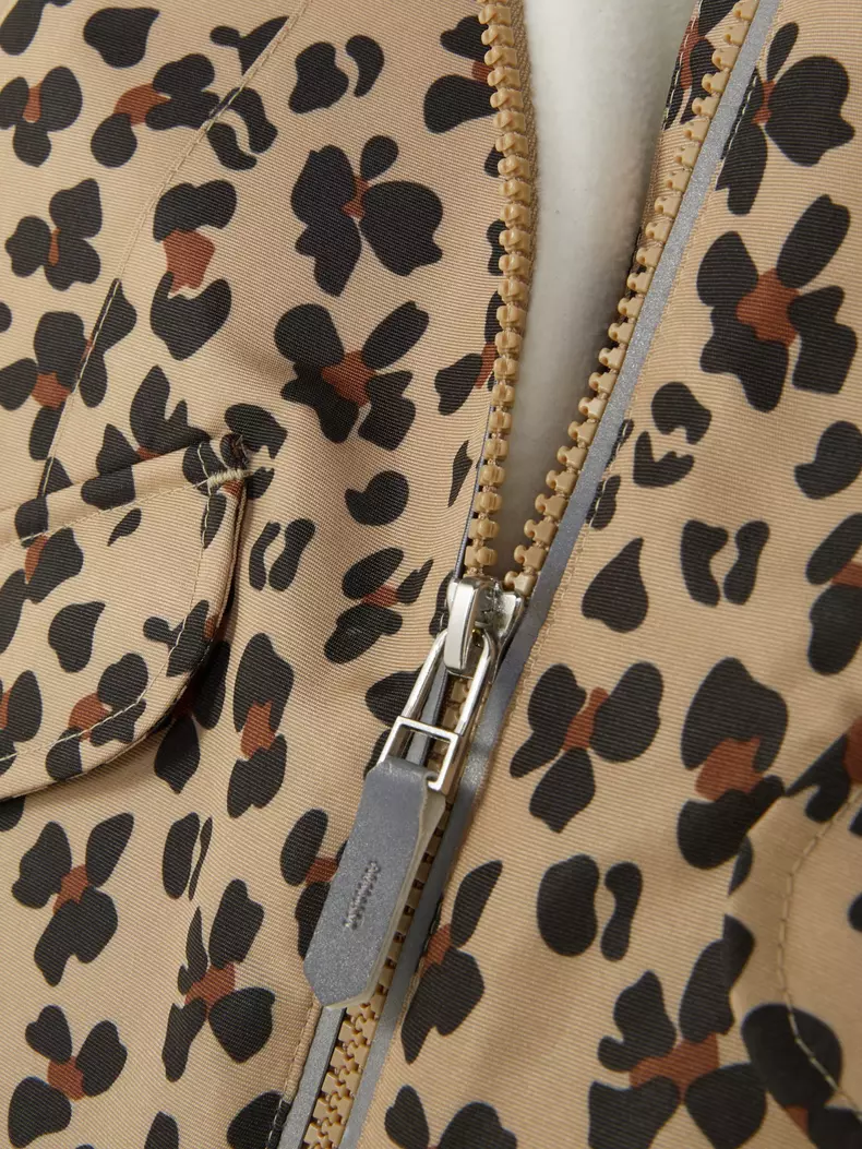 PRIMARK Taslon Beige £14, €18, �21, 470CZK, 80PLN, 6500HUF, 90RON (2)