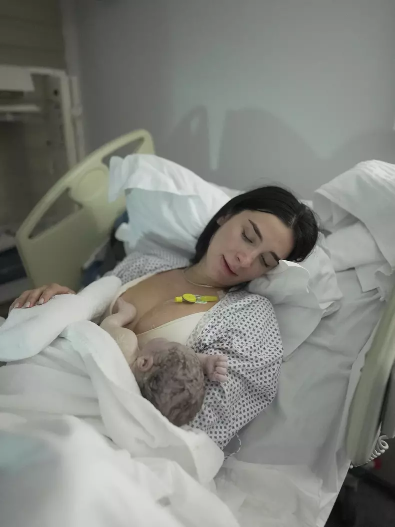 Ștefana Peev a născut al treilea copil, un băiat (2)