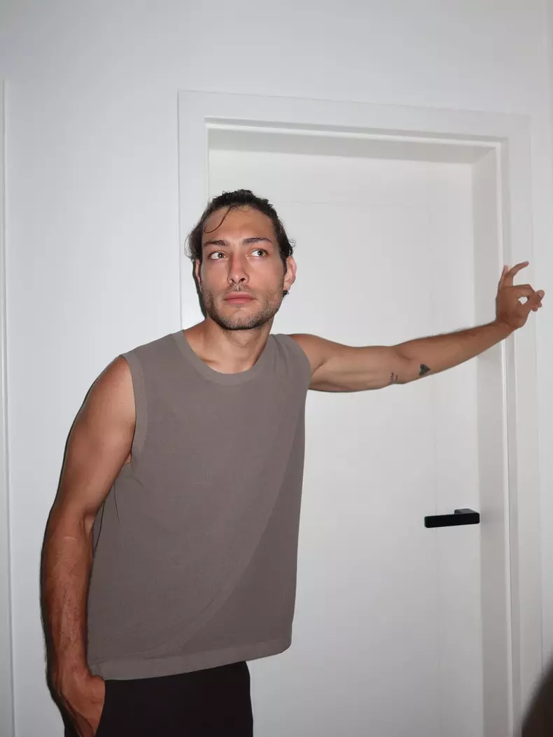 Toto Dumitrescu (9)