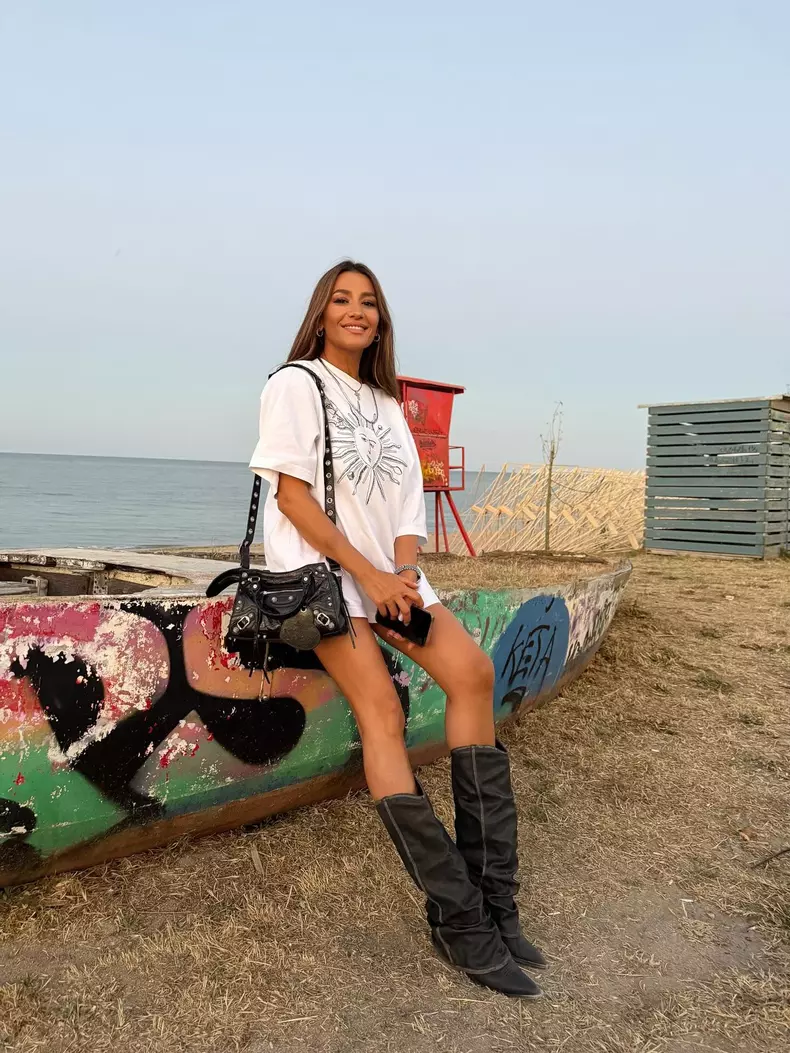 claudia patrascanu in vama