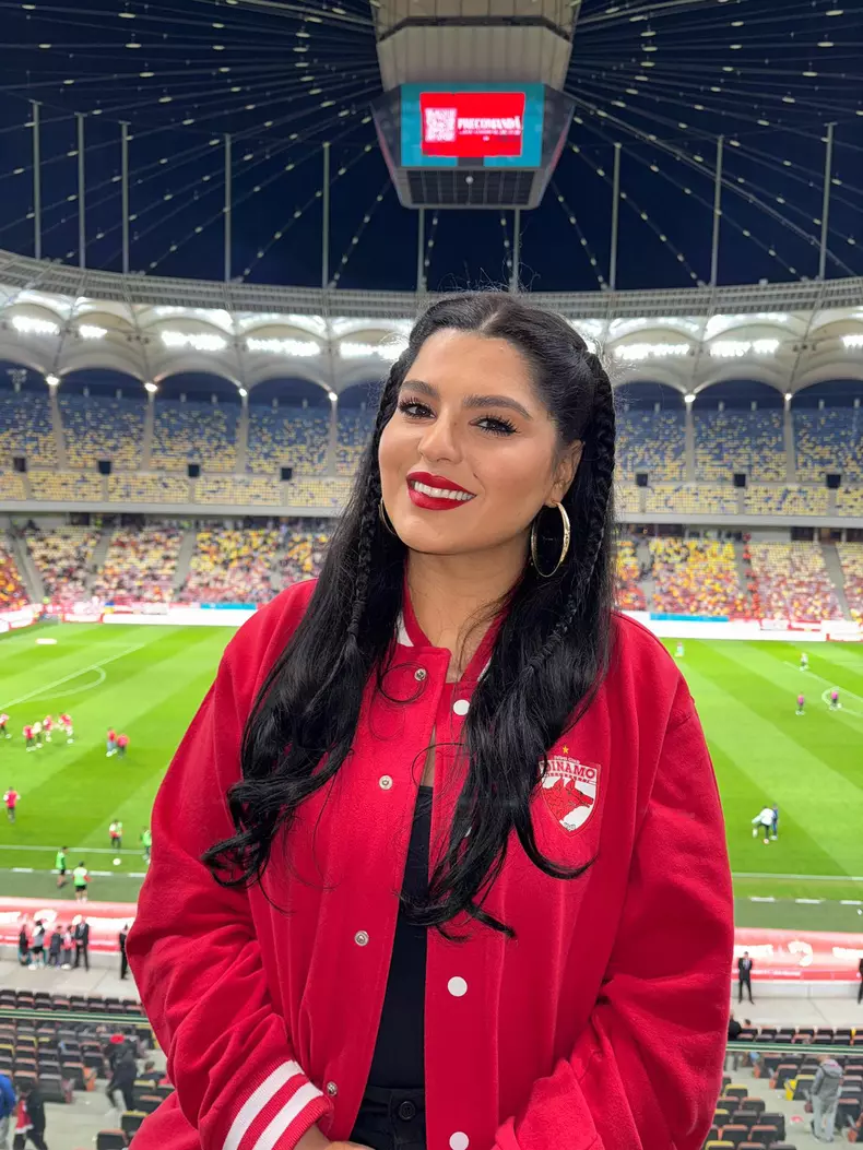 ioana state pe stadion