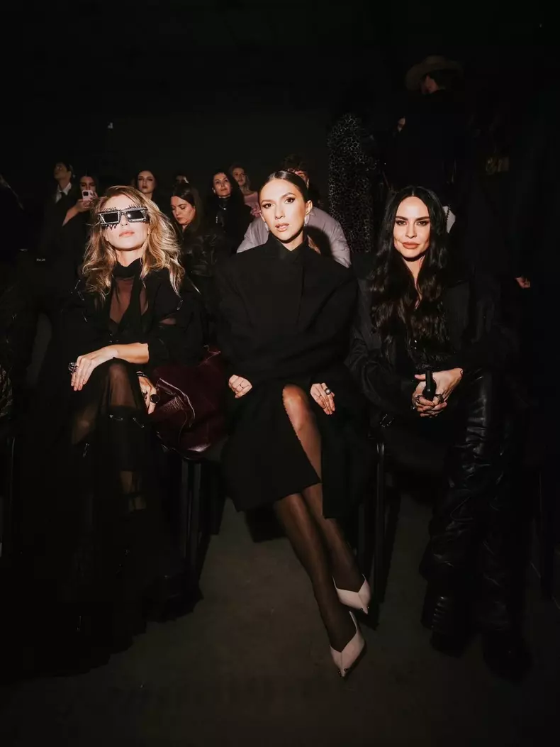 loredana, adelina chivu si adela popescu