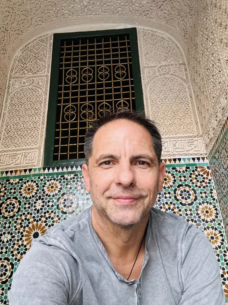 dan negru in maroc