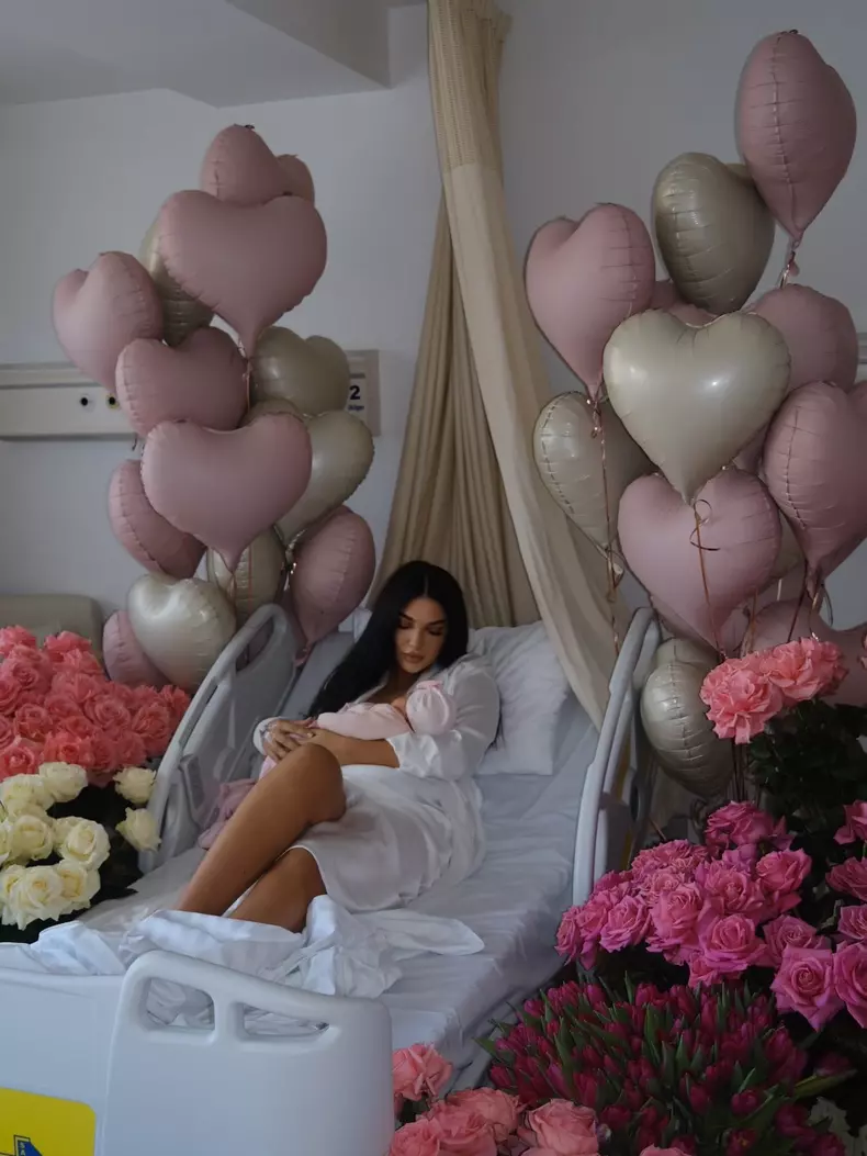 Larisa Udilă a născut al doilea copil, o fetiță (10)