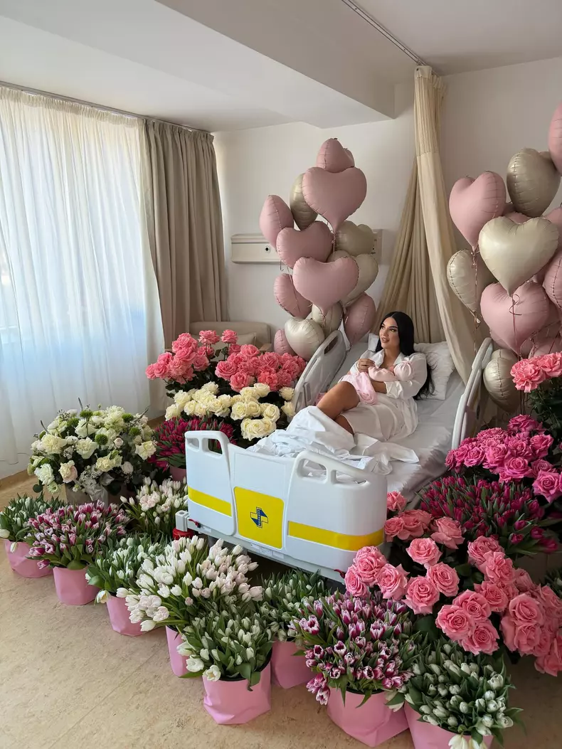 Larisa Udilă a născut al doilea copil, o fetiță (7)