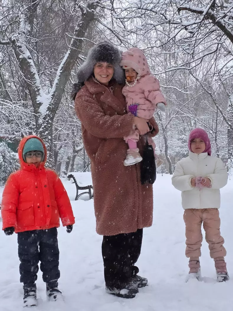 Ramona Păuleanu și copiii ei