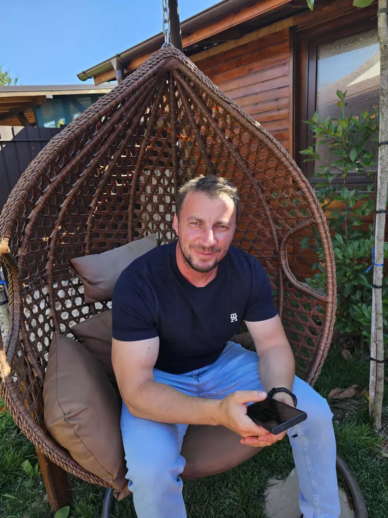 marian godina pleaca la survivor