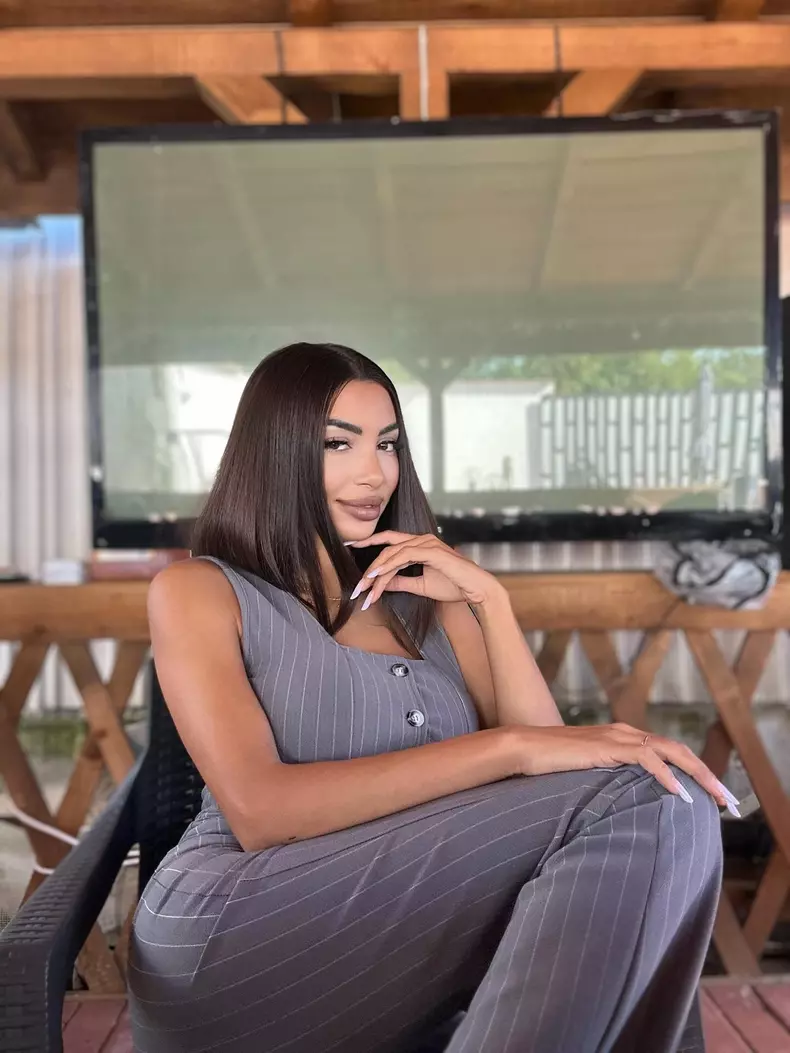Adriana Zidaru (1)
