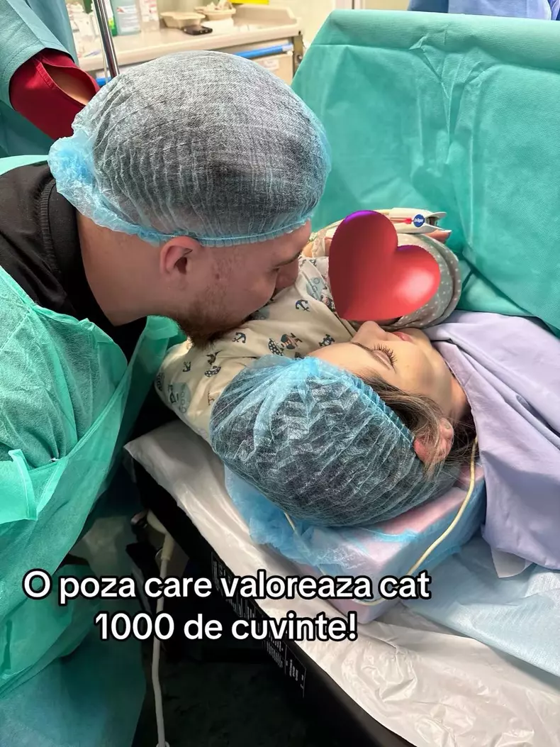 colo cu sotia si bebe