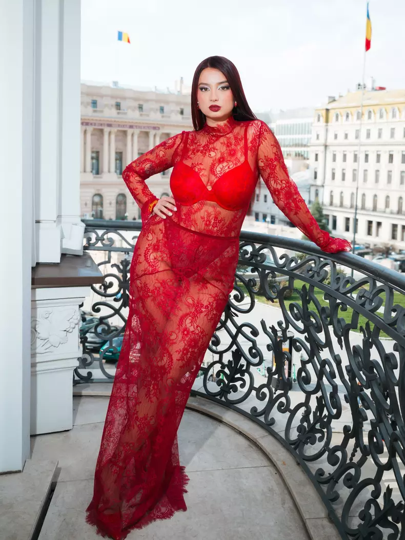 Maria Zvinca în prima zi de Mercedes-Benz Bucharest Fashion Week FW2627 (2)