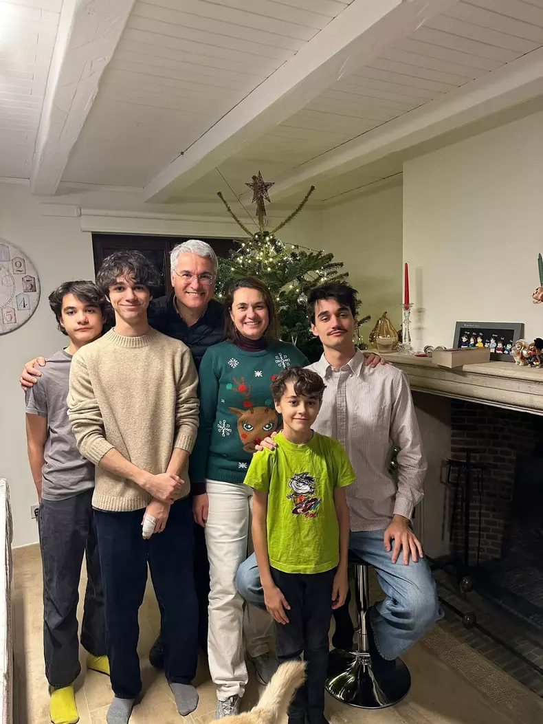 familia lui dragos pislaru