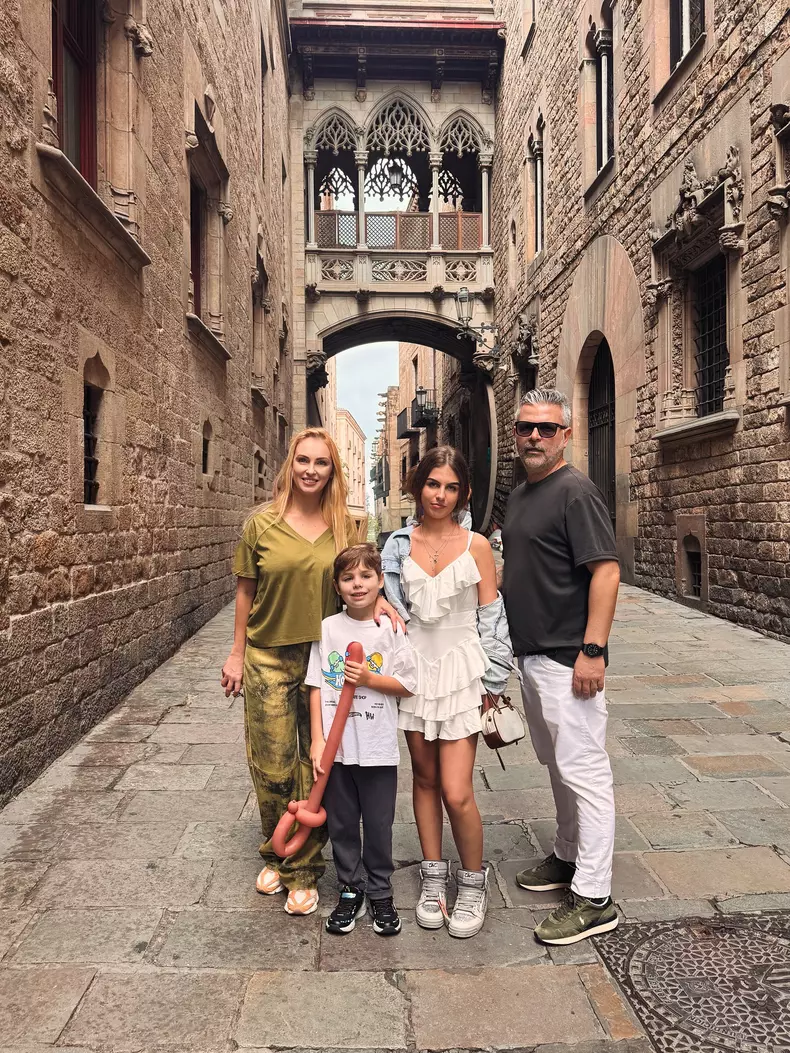 Andreea Spătaru, Sorin Marica și copiii lor, Maria și Iosif (1)