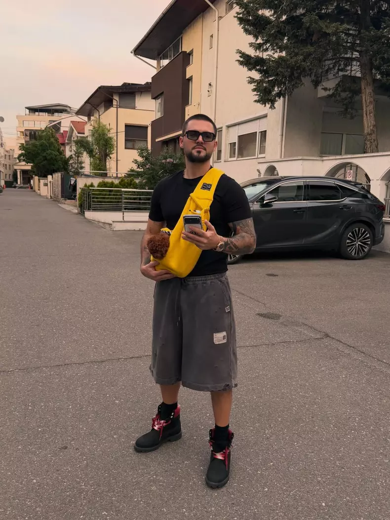 mario fresh cu catelul