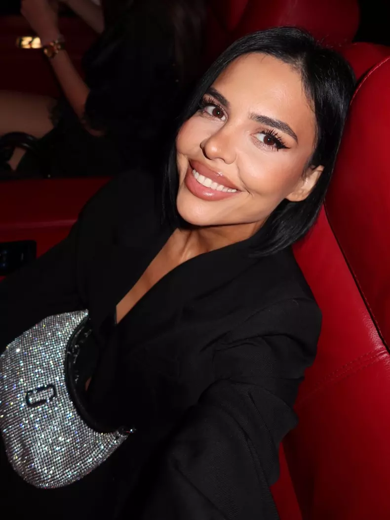 Andreea Popescu (1)