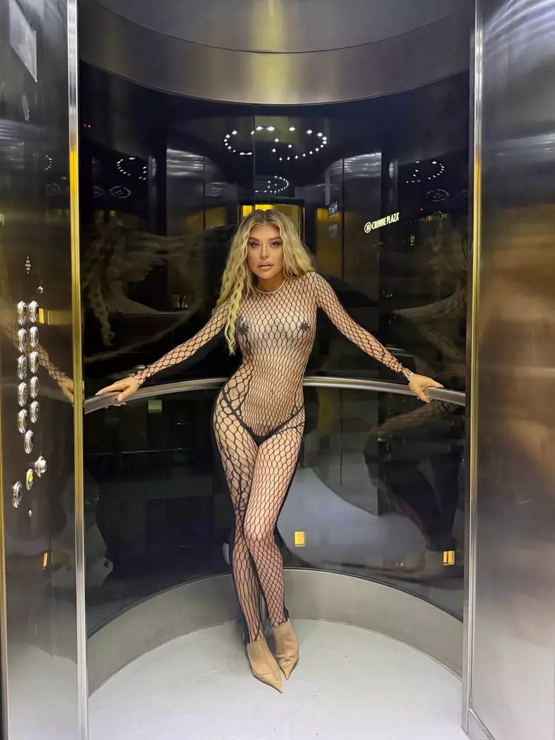 loredana sexy