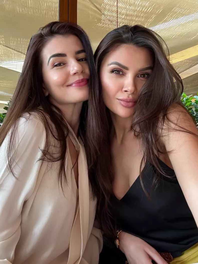 Ramona și Monica Gabor (6)