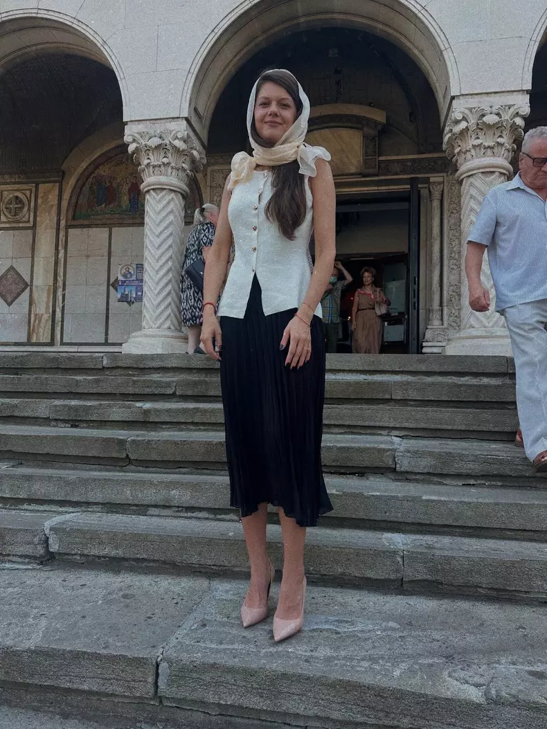 maria mihali pe scari