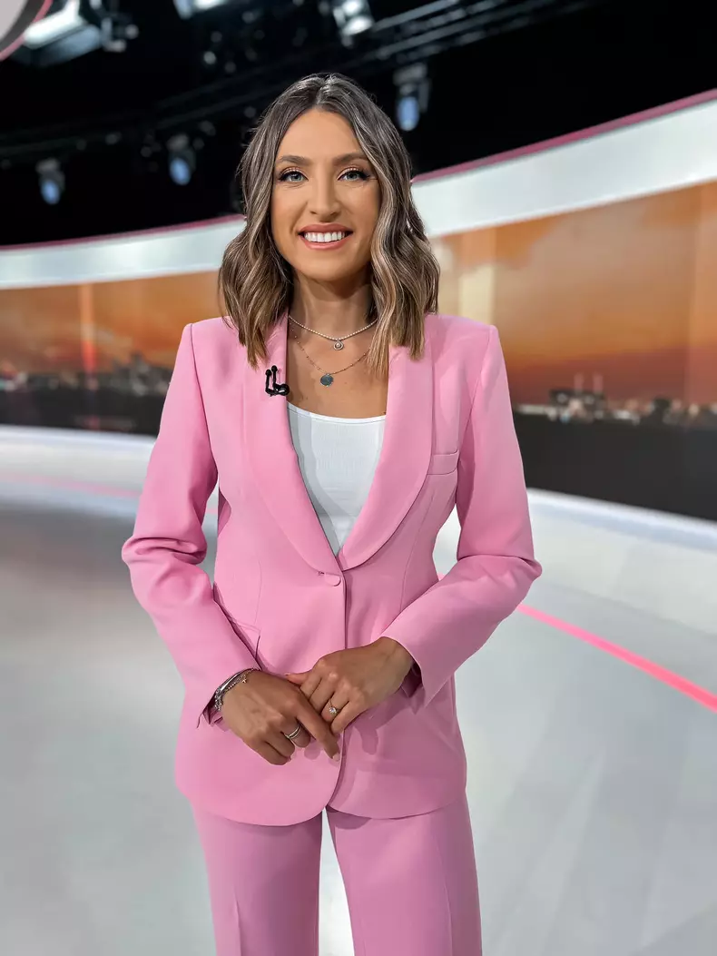 Irina Ursu și-a dat demisia de la Antena 1  (8)